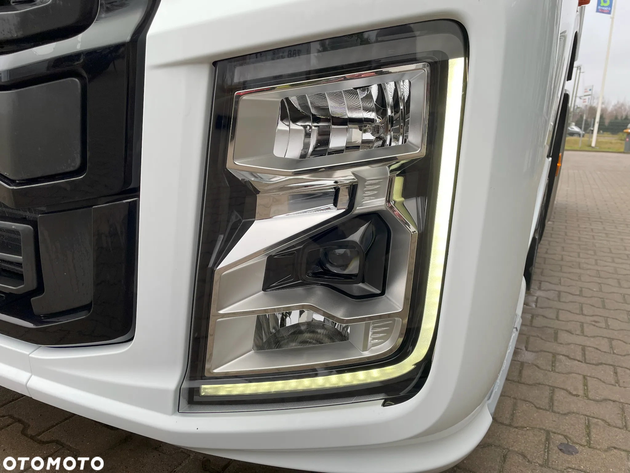 Ford F-MAX - 8