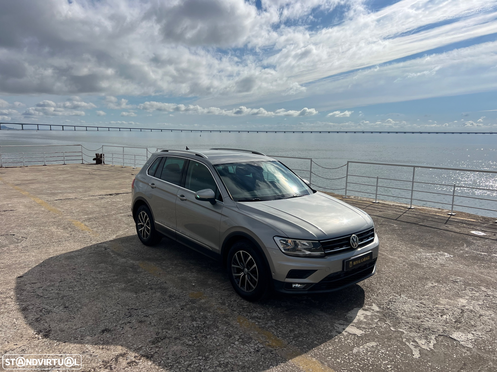 VW Tiguan 1.6 TDI Confortline - 9