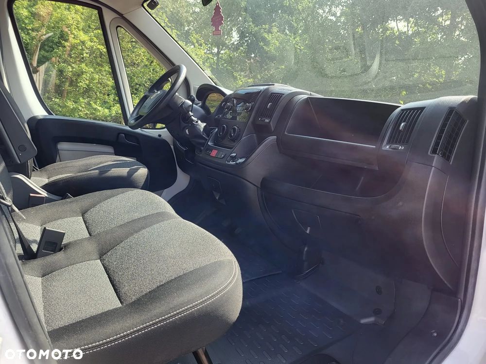 Fiat Ducato 2016r 2.3 JTD 130KM Izoterma Chłodnia Food Truck Sklep HAKI na mięso półki Mroźnia Agregat - 22