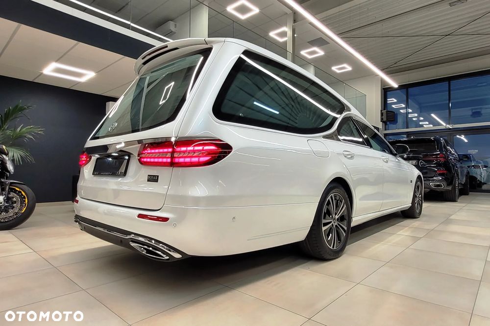 Mercedes-Benz Klasa E 200 Exclusive - 8