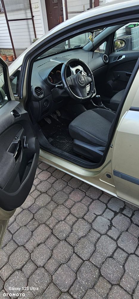 Opel Corsa 1.2 16V Cosmo - 6