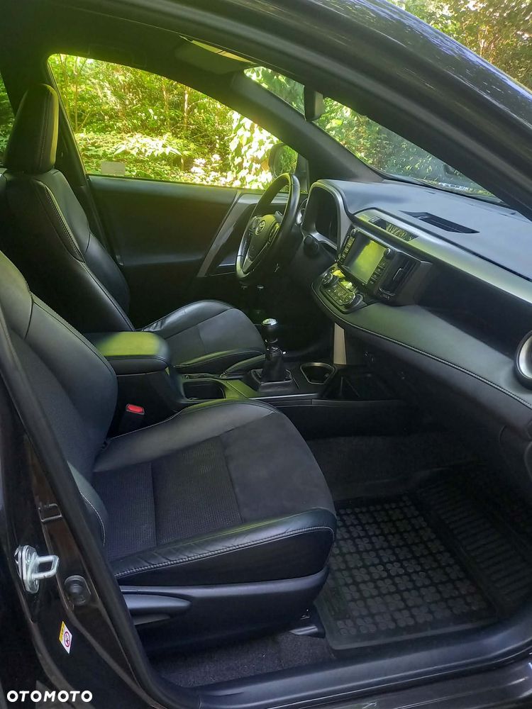 Toyota RAV4 2.0 D-4D Sprint 4x2 - 8