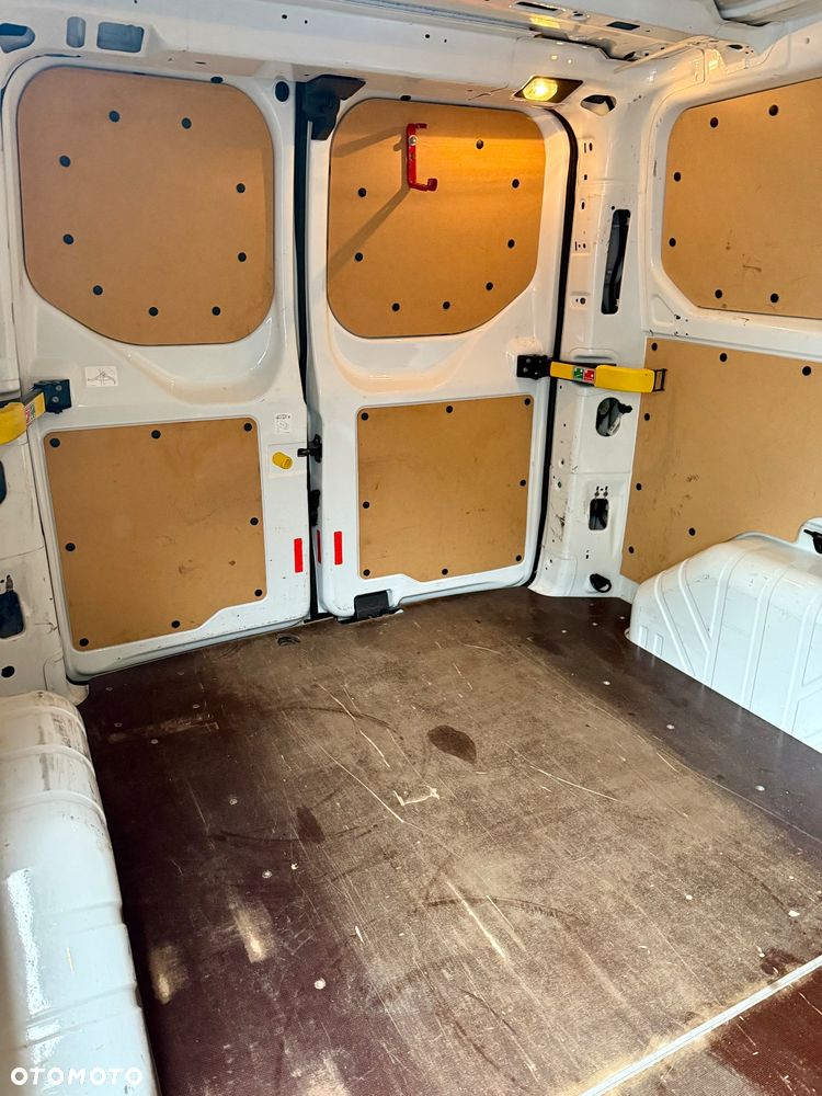 Ford Transit Custom - 16