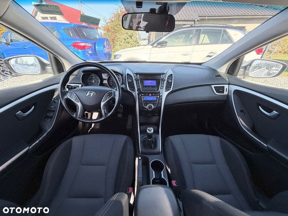Hyundai i30 1.6 CRDi BlueDrive Run - 12
