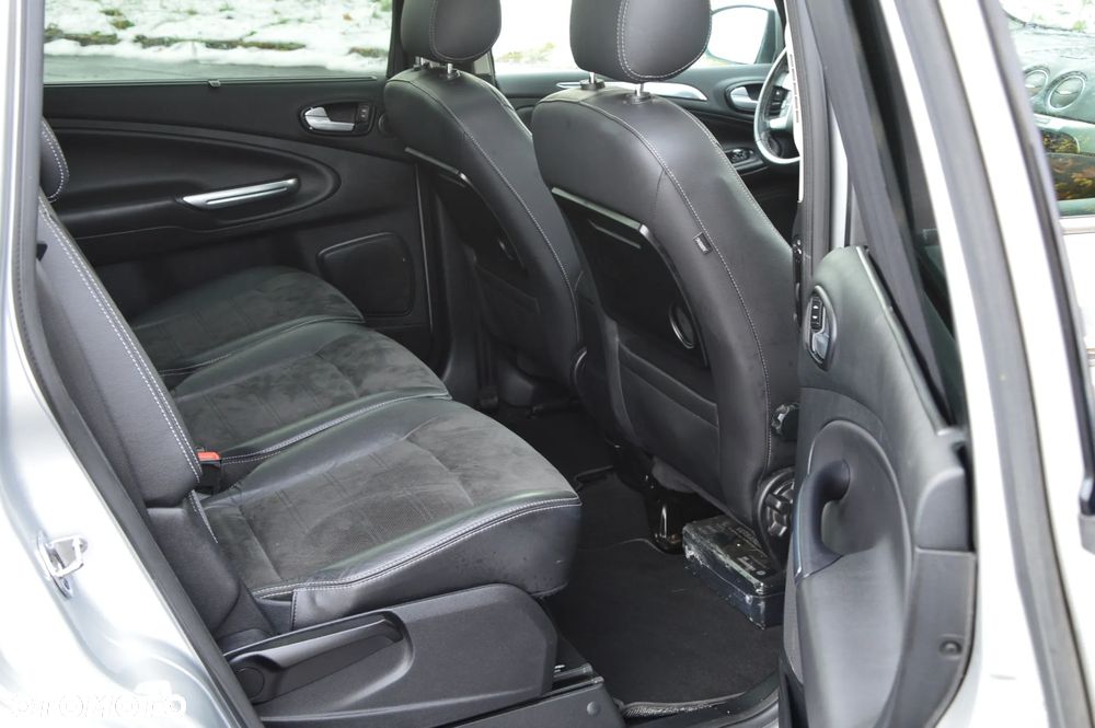 Ford Galaxy 2.0 TDCi Platinium X - 19