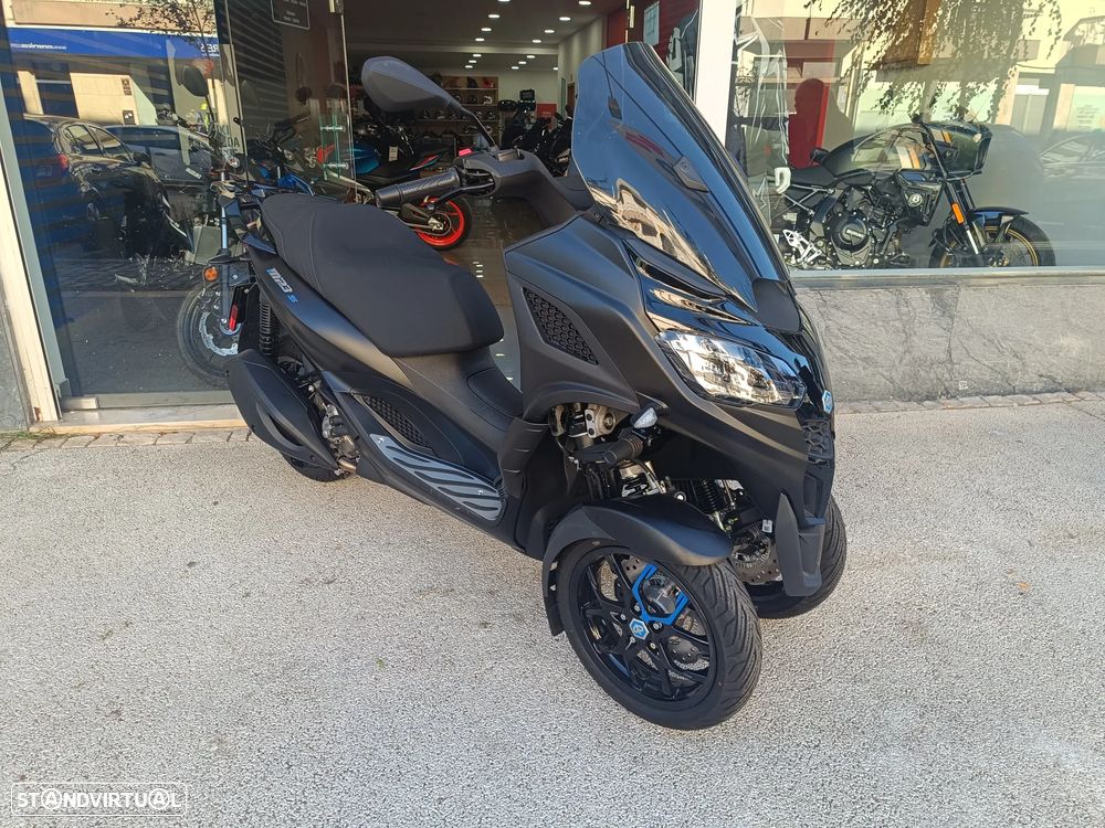 Piaggio MP3 310 HPE SPORT CARTA DE CARRO - 4