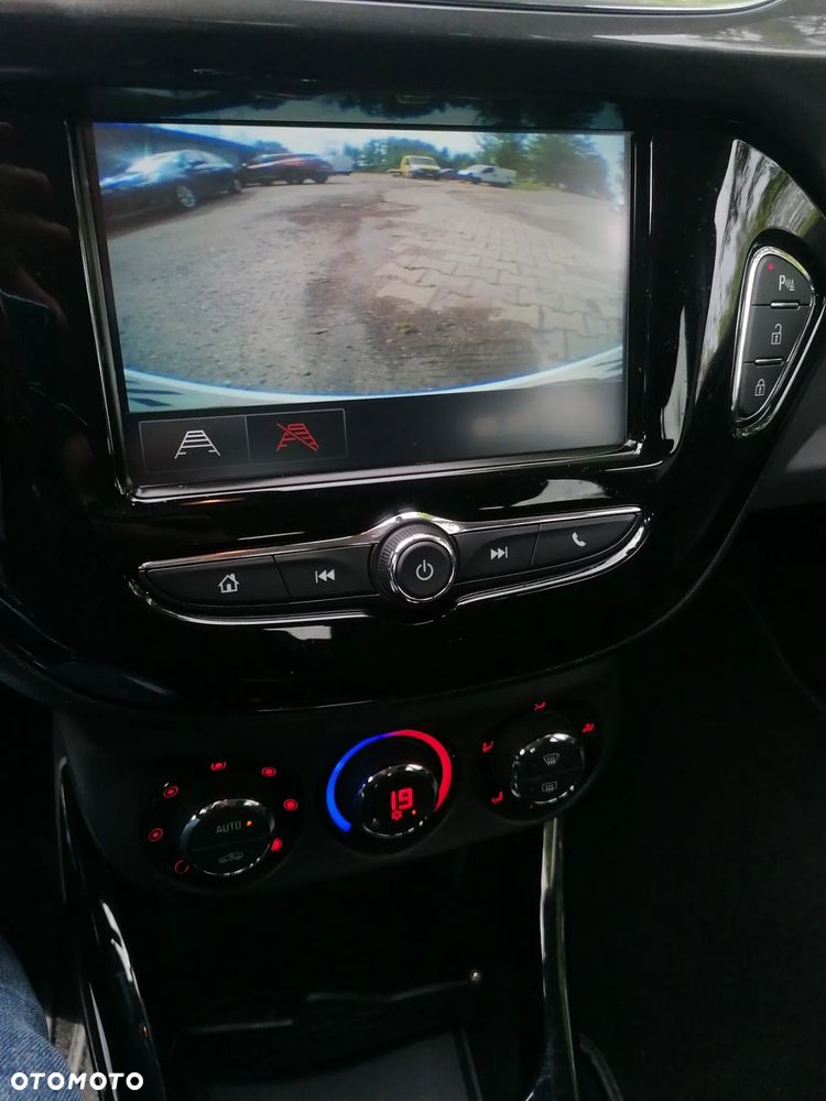 Opel Corsa 1.4 Cosmo - 17