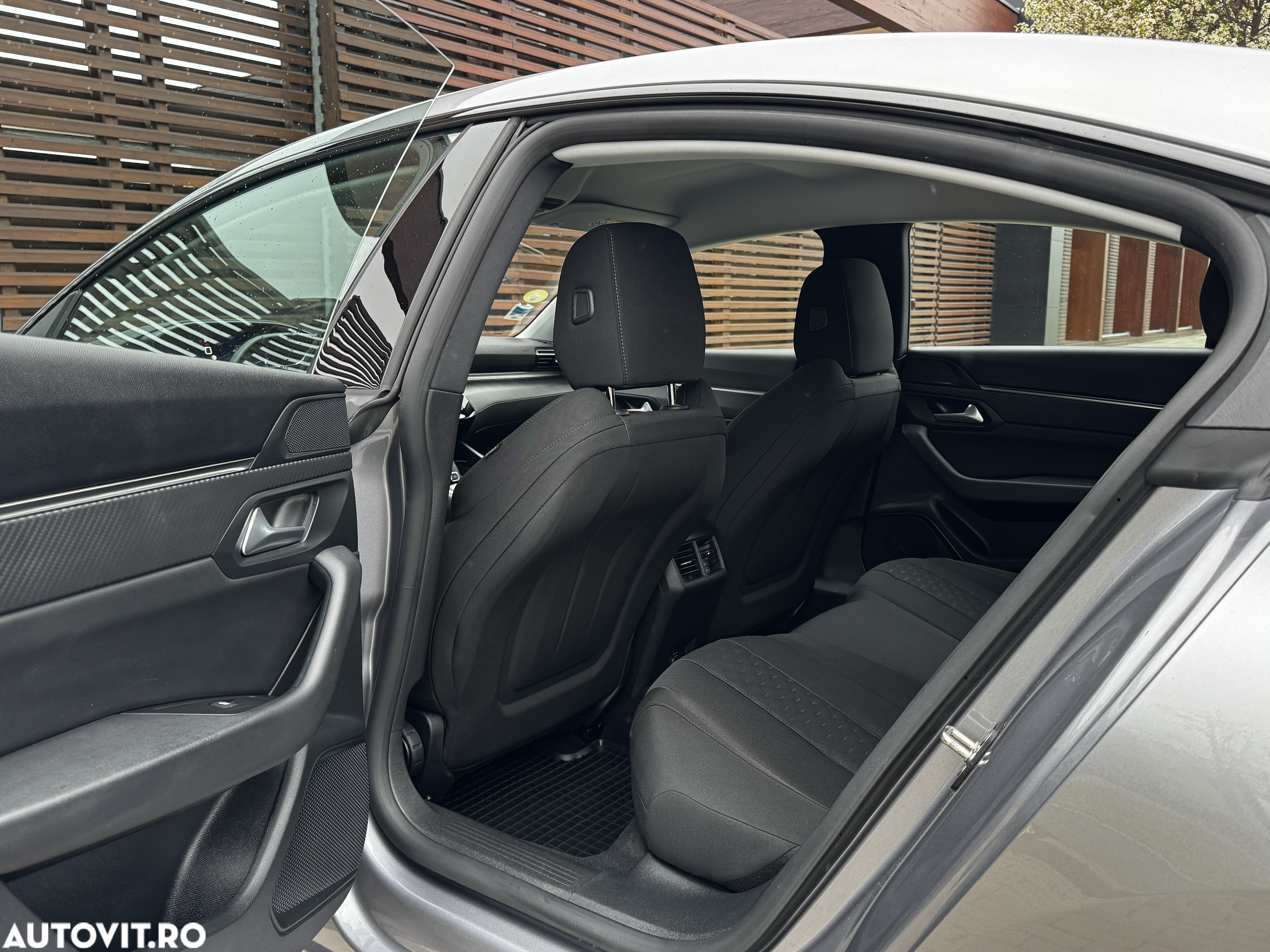 Peugeot 508 BlueHDi 130 EAT8 Active Pack - 12