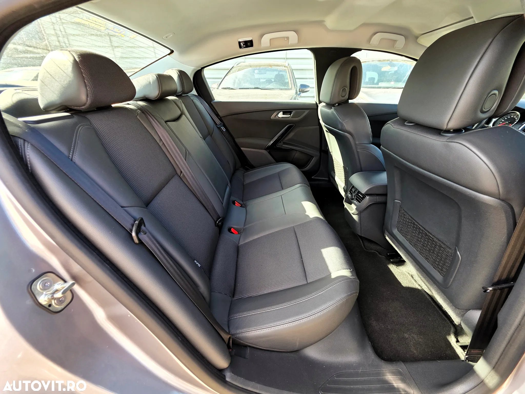 Peugeot 508 BlueHDi 180 EAT6 Stop&Start Allure - 18