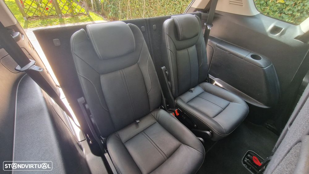 Ford S-Max 2.0 TDCi Titanium 7L 143g - 9