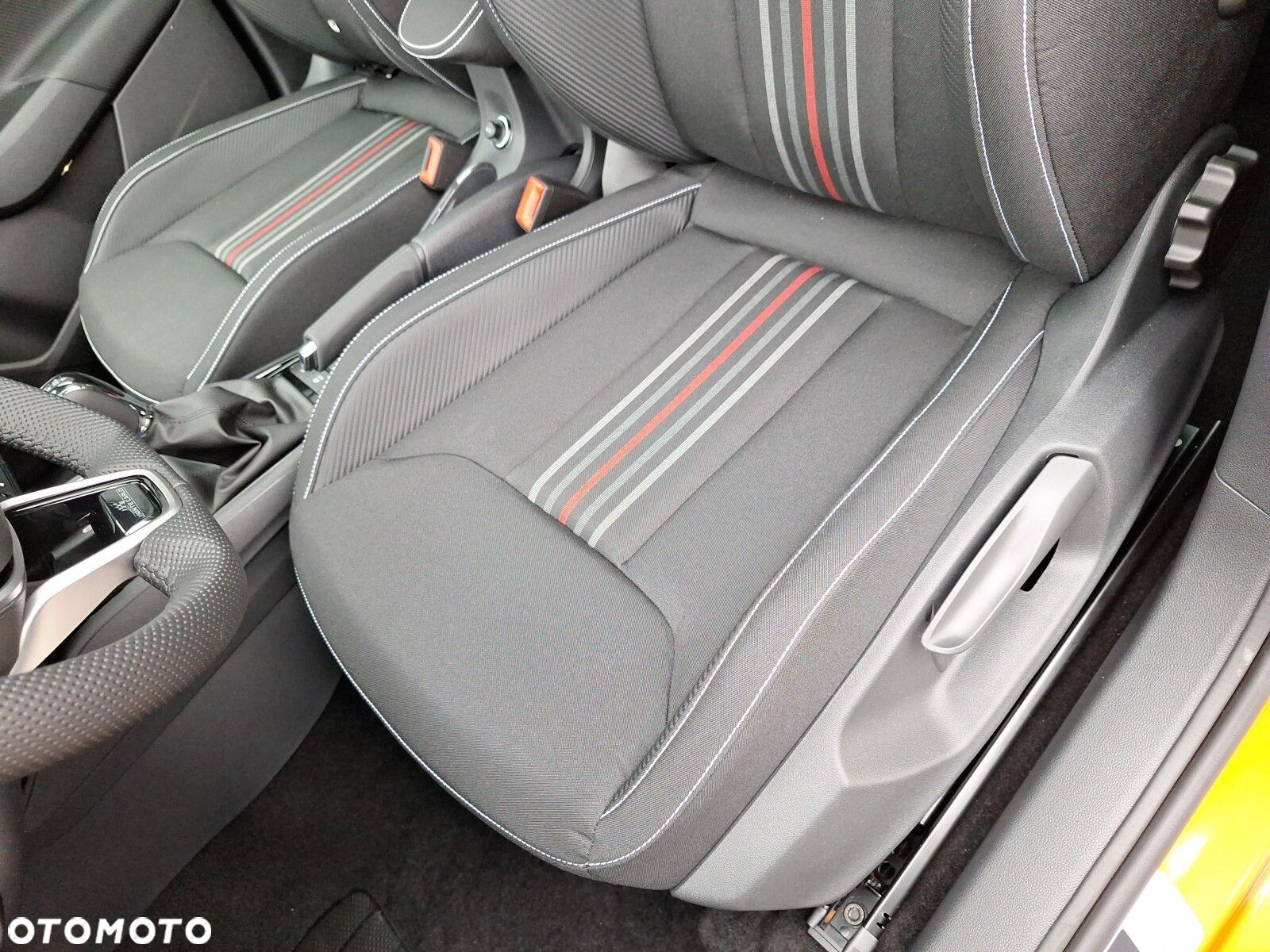 Skoda Kamiq 1.5 TSI Monte Carlo DSG - 25