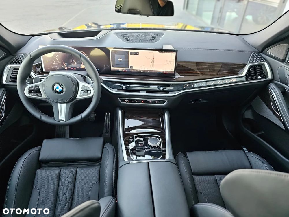 BMW X6 xDrive40d mHEV - 23