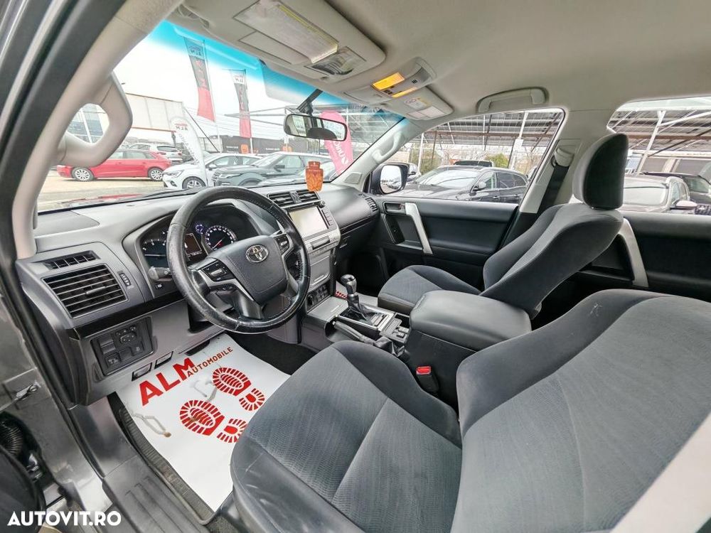 Toyota Land Cruiser 2.8 D-4D Automatik Comfort - 3