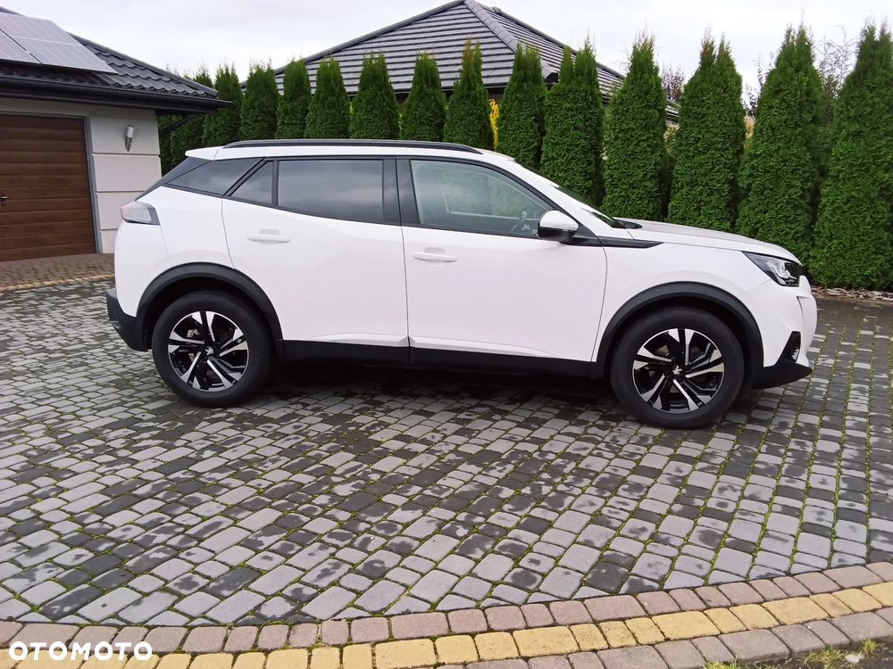 Peugeot 2008 - 4