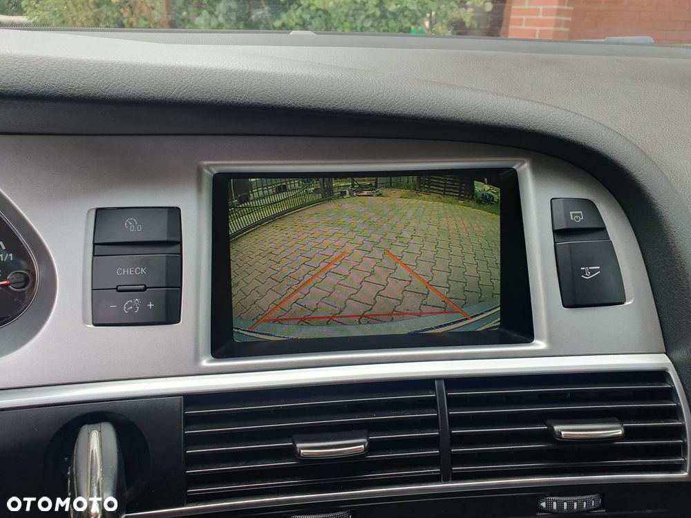 Audi A6 Avant 2.7 TDI DPF multitronic - 11