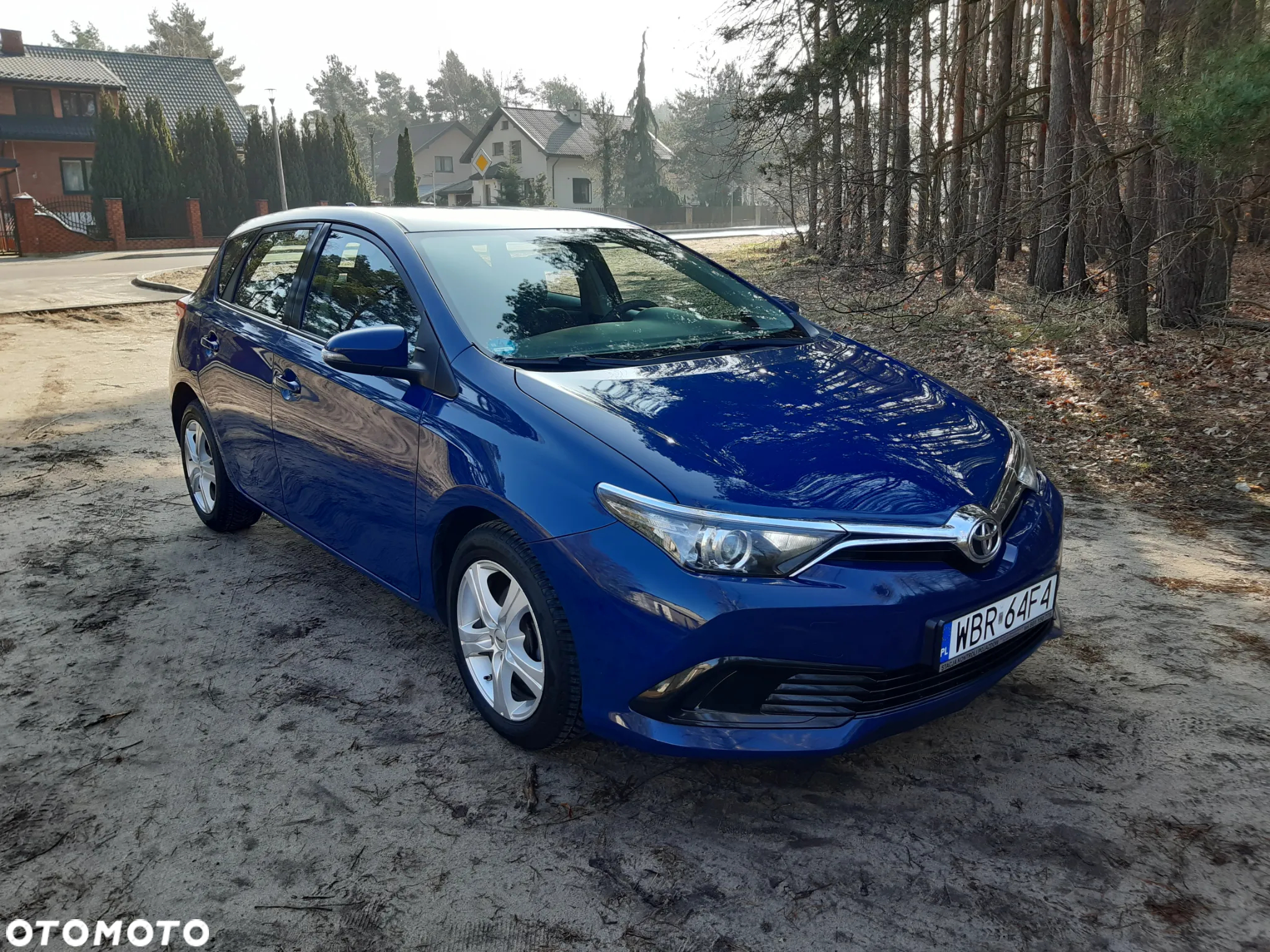 Toyota Auris - 2