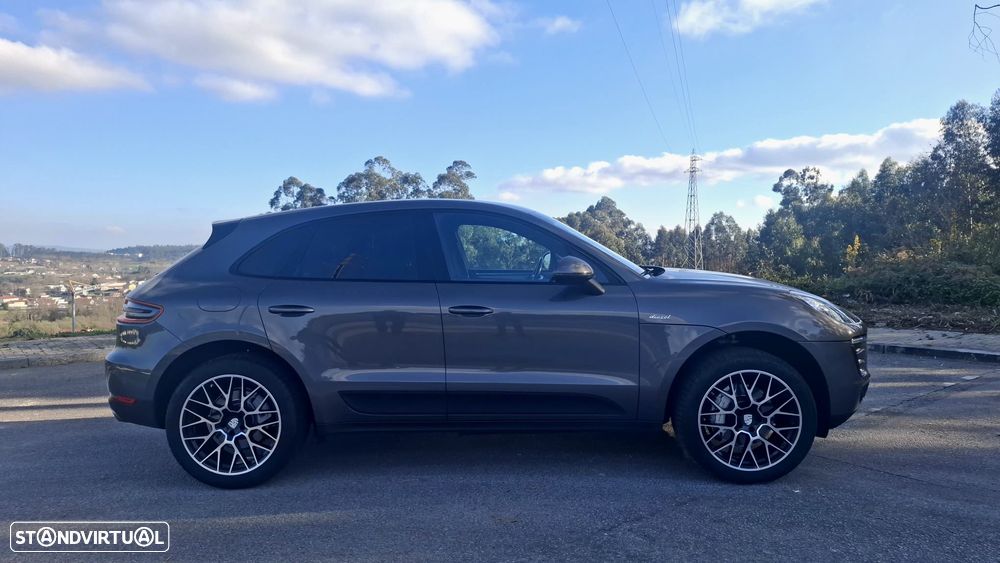 Porsche Macan - 4