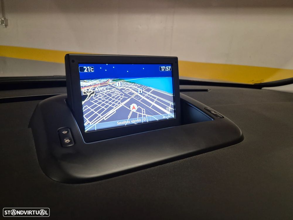 Peugeot 3008 1.6 BlueHDi Style - 21