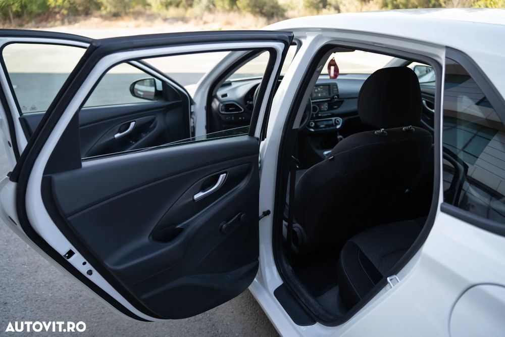 Hyundai i30 - 16
