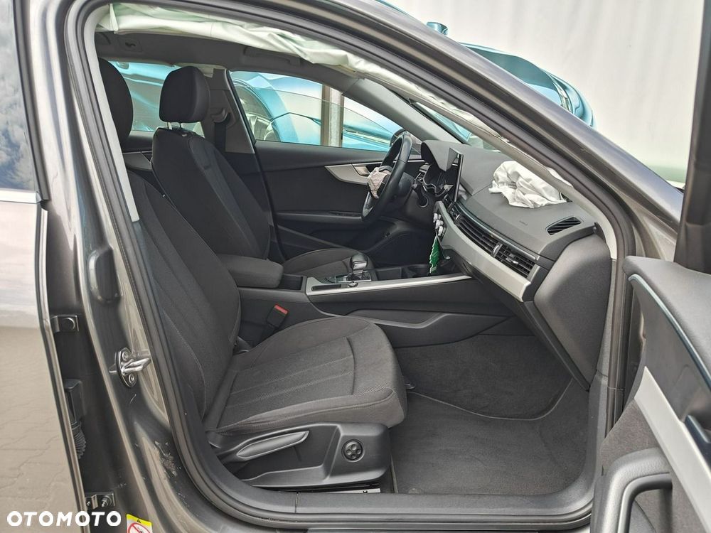 Audi A4 Avant - 16