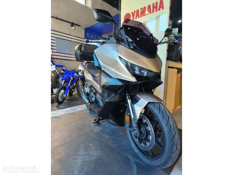 Honda Forza 750 - 2