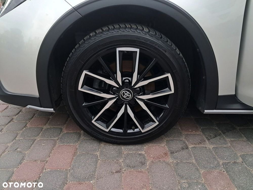 Toyota Corolla 2.0 Hybrid Trek - 28
