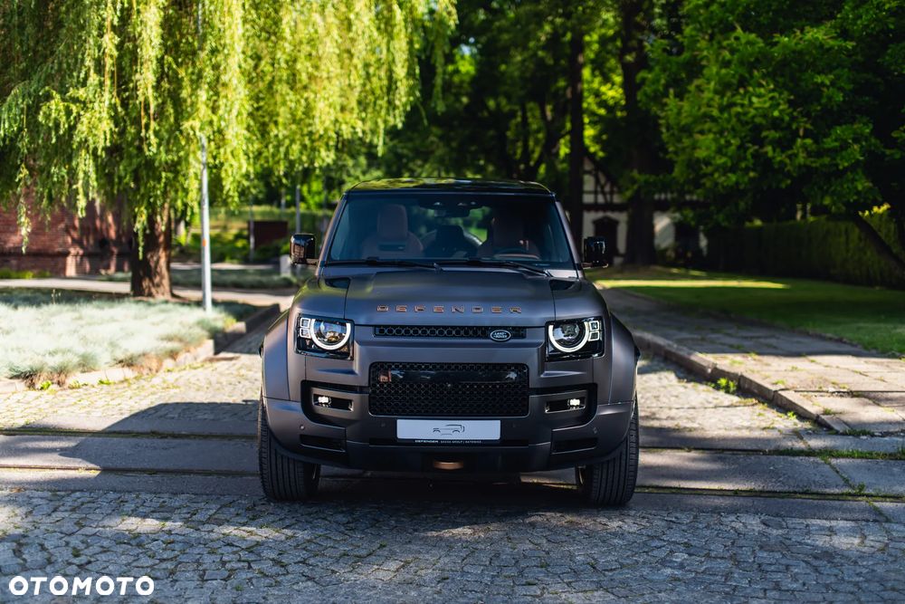 Land Rover Defender 110 P635 OCTA - 5