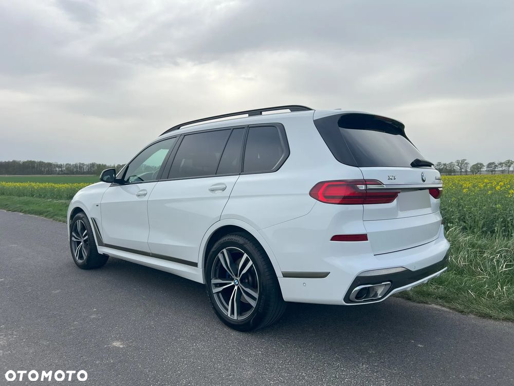BMW X7 M50d sport - 12