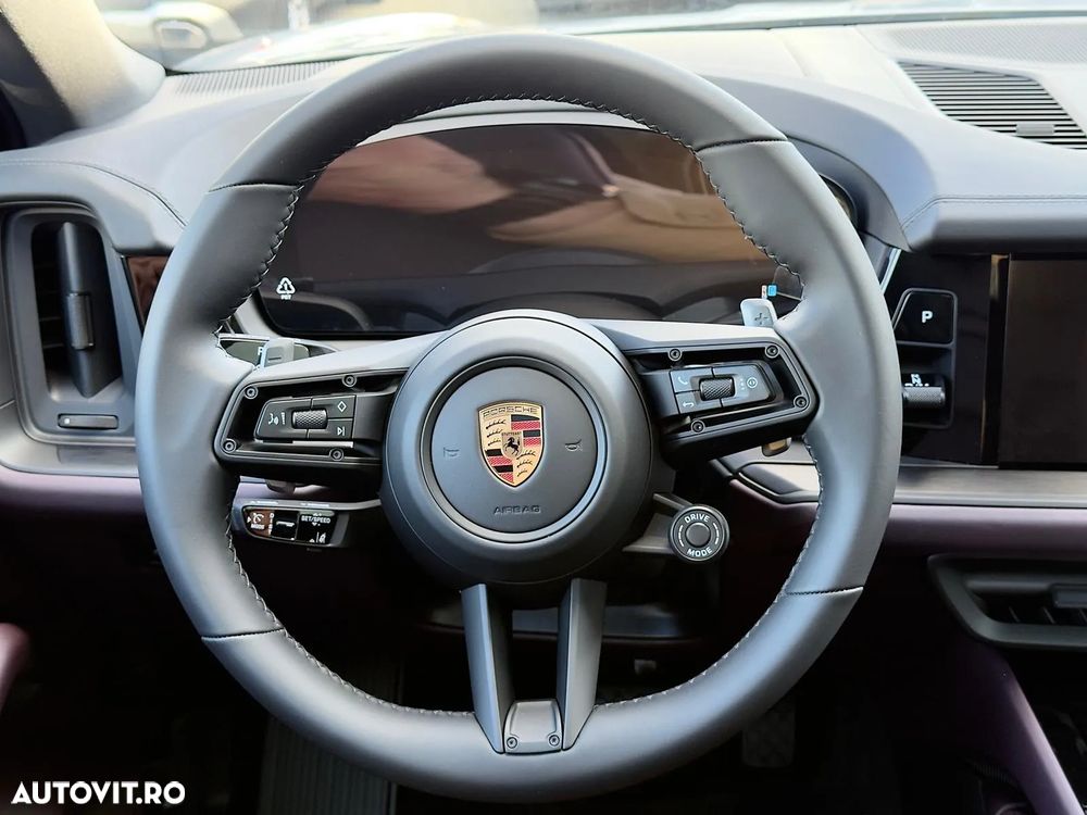 Porsche Cayenne E-Hybrid - 11