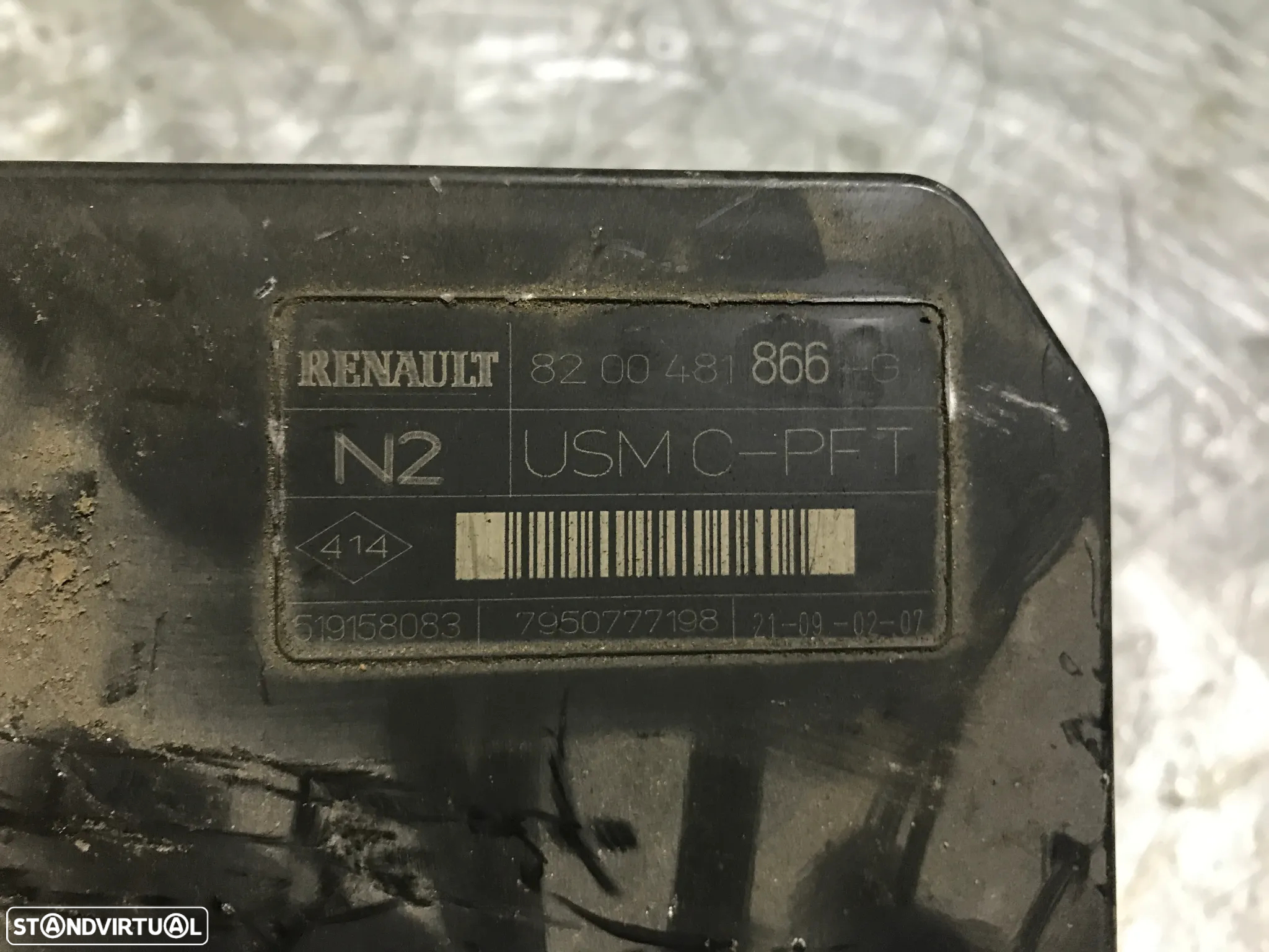 CAIXA DE FUSIVEIS USM N2 RENAULT MEGANE II / SCENIC II 8200481866 - 3