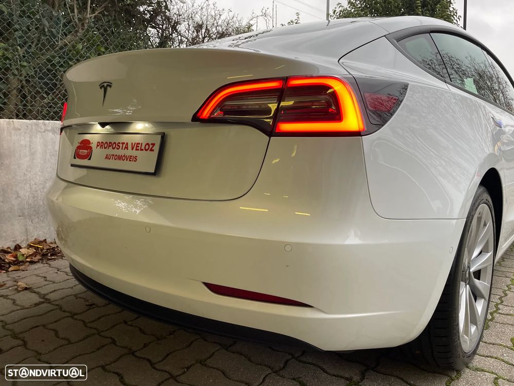 Tesla Model 3 RWD - 14