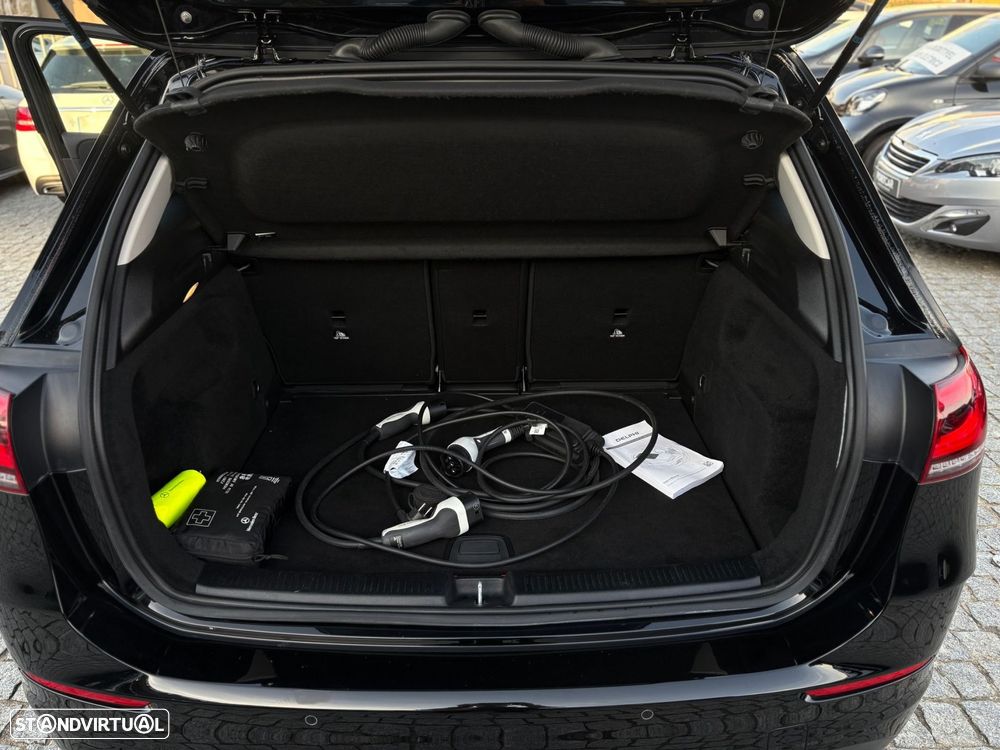 Mercedes-Benz B 250 e AMG Line - 15