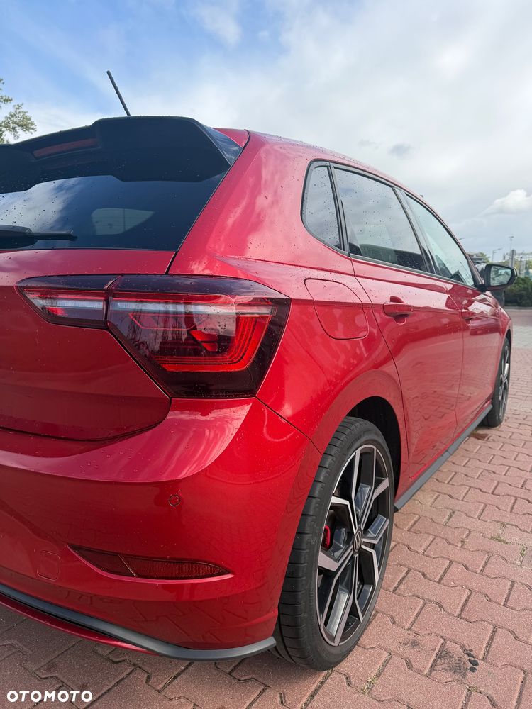 Volkswagen Polo - 18