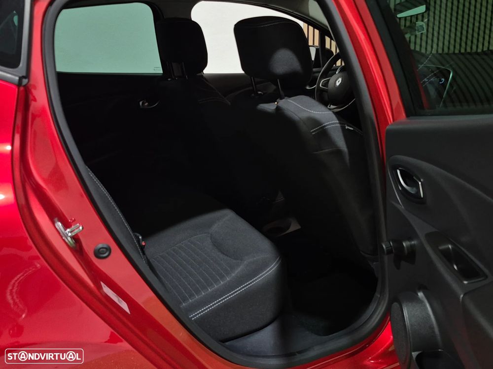 Renault Clio 0.9 TCe Limited Edition - 19