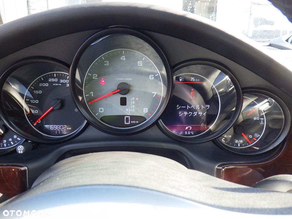 Porsche Panamera 4S PDK - 19