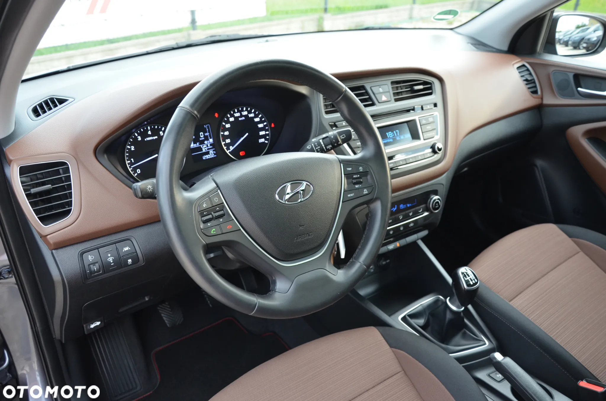 Hyundai i20 1.4 Premium - 29