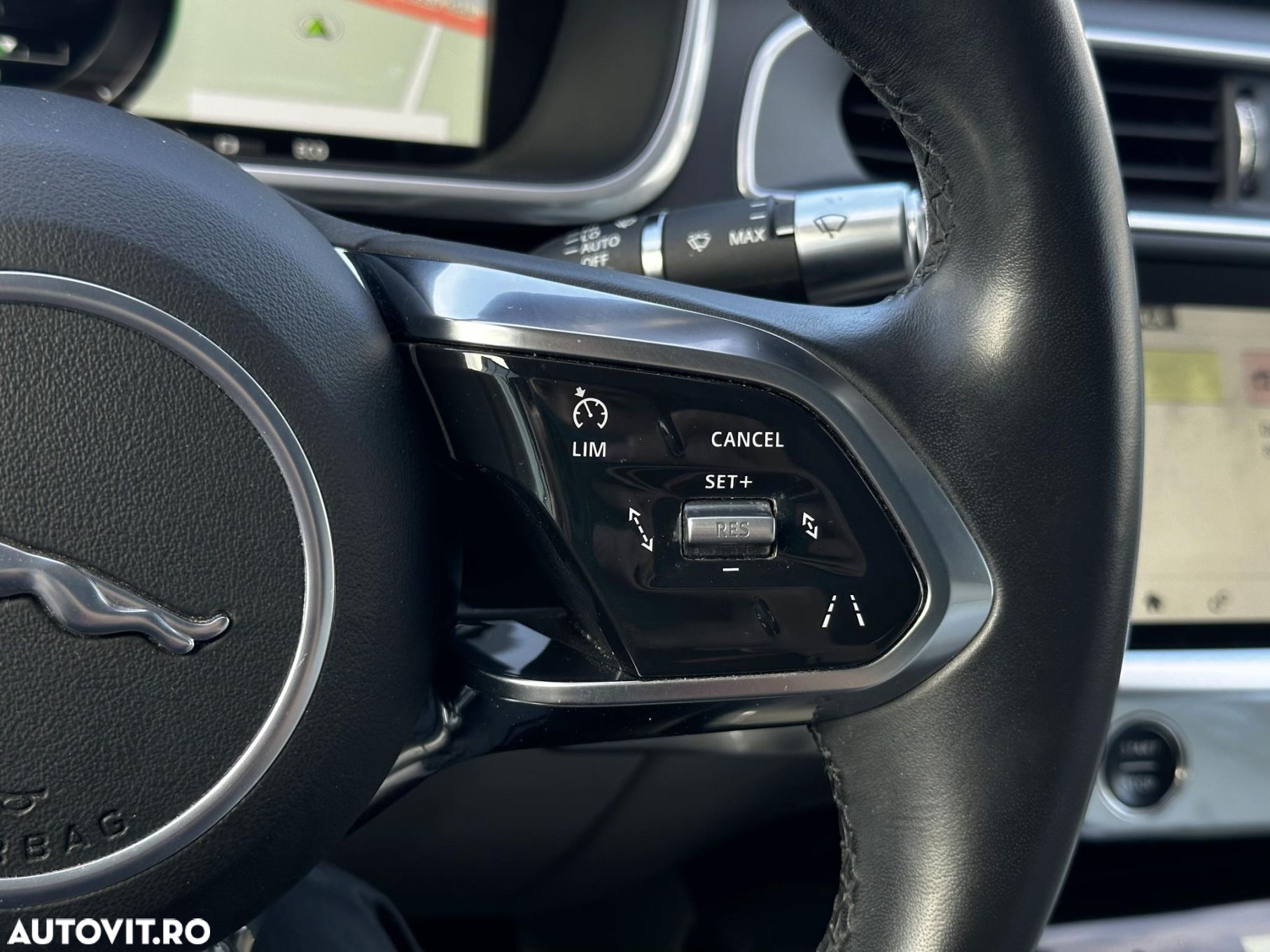 Jaguar I-Pace - 28