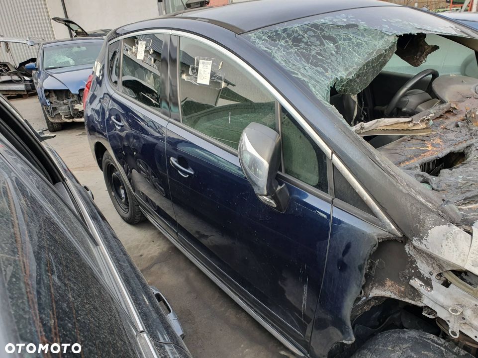DRZWI PRAWE PRZÓD PEUGEOT 3008 KPS 09R. - 1