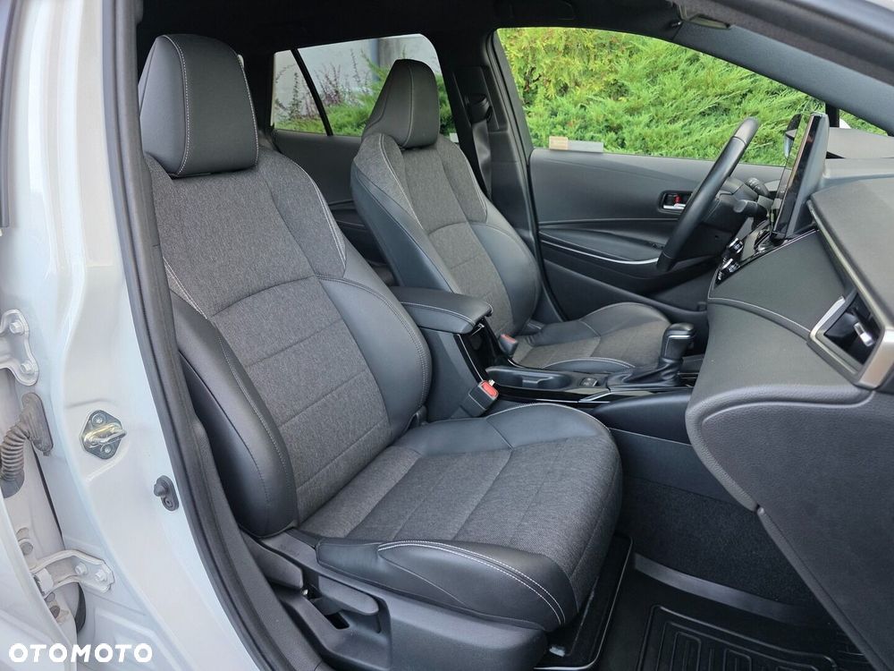 Toyota Corolla 1.8 Hybrid Style - 20