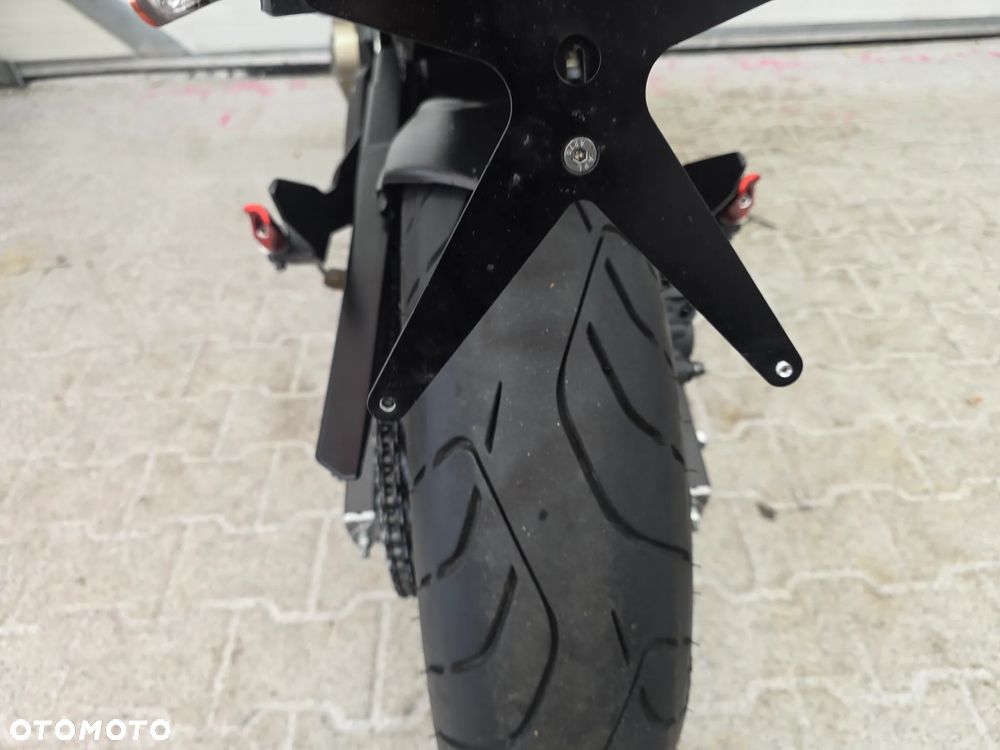 Yamaha XJ - 33