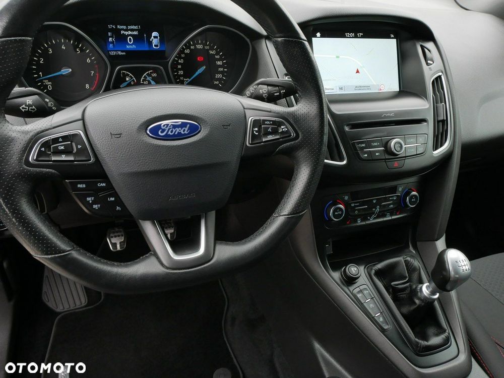 Ford Focus 1.5 EcoBoost Start-Stopp-System ST-Line - 20