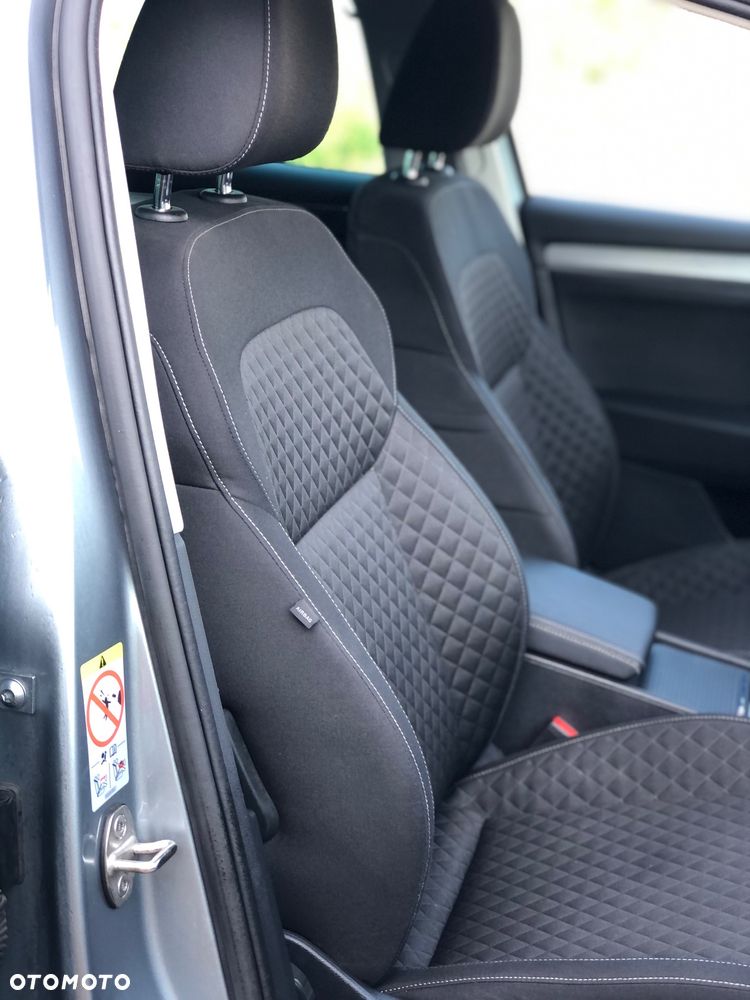 Skoda Superb 2.0 TDI DSG Style - 25