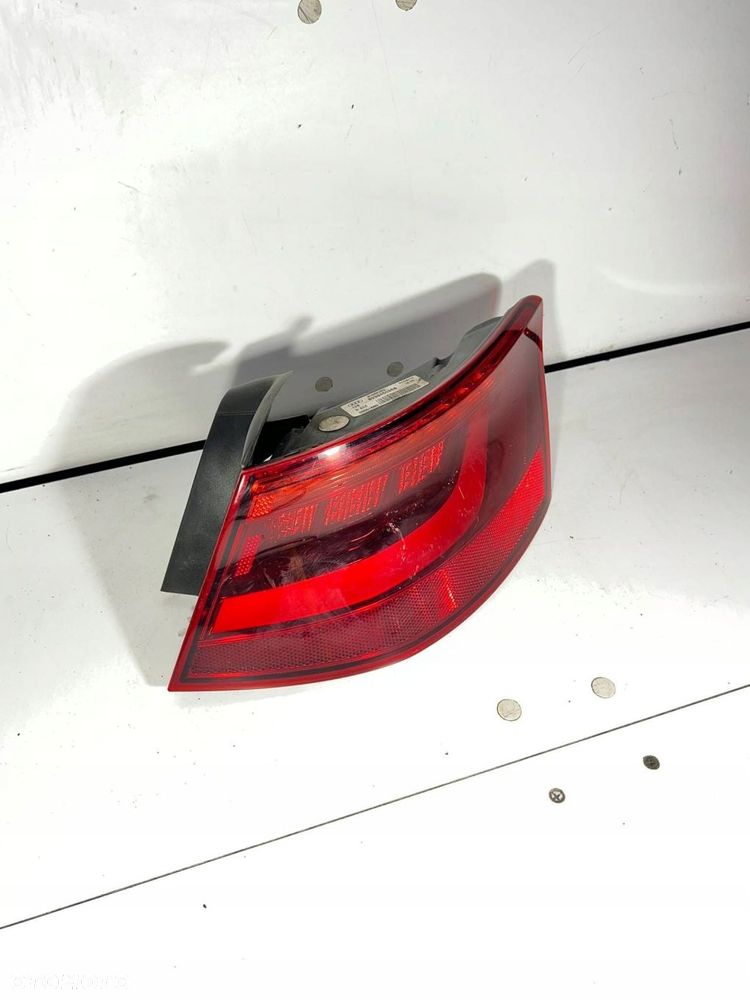Lampa tylna Tył strona prawa LED HB 3D Audi A3 S3 8V 2014 8V3 945 096 B - 2