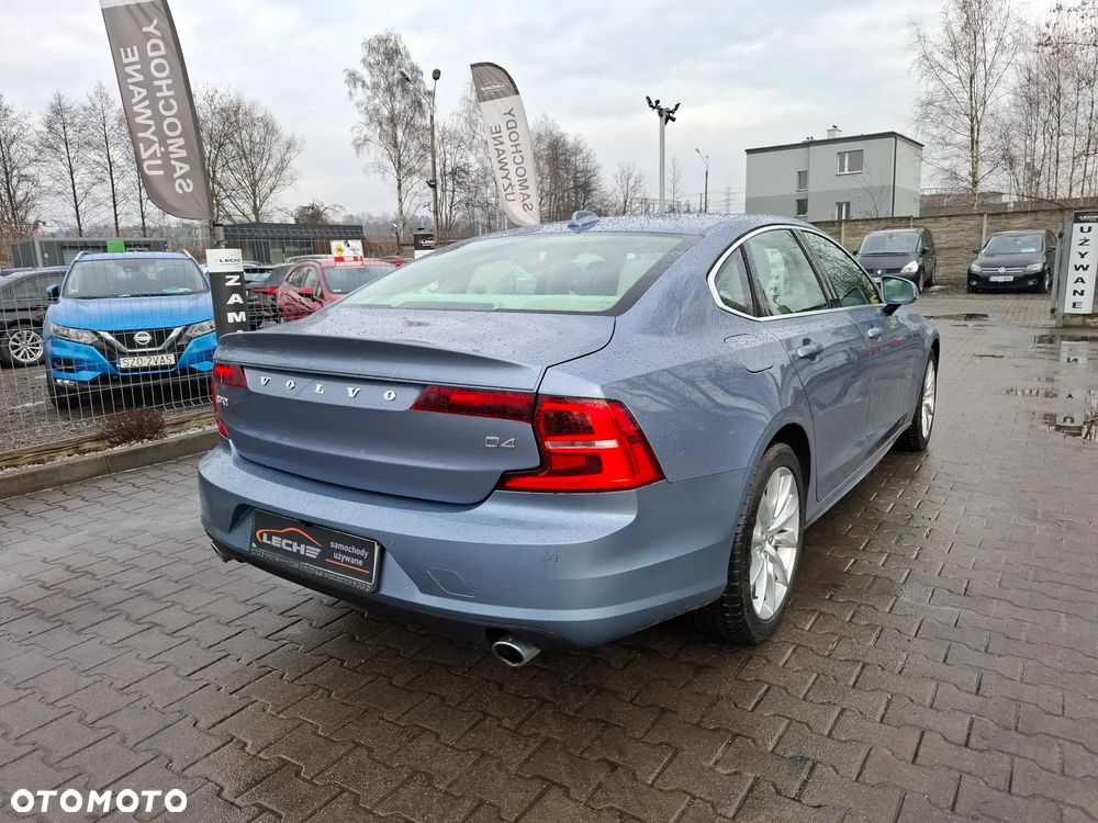 Volvo S90 - 30
