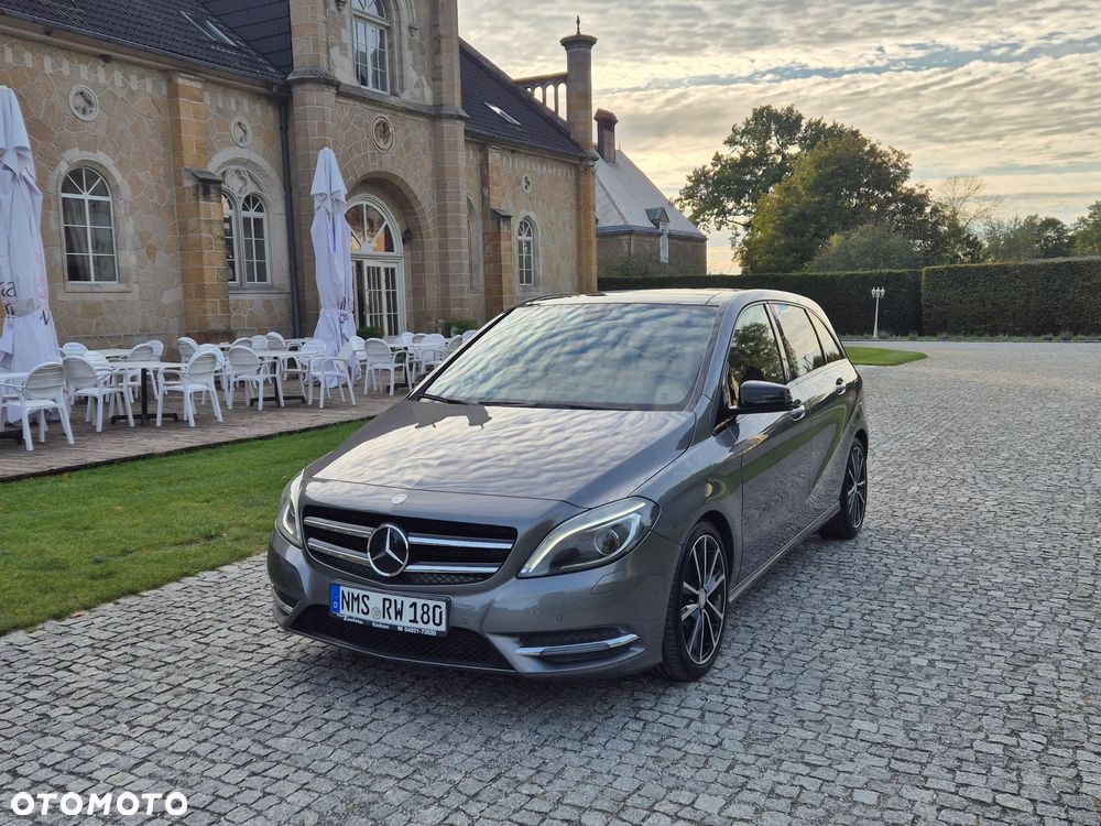 Mercedes-Benz B-Class 2014 photo 5