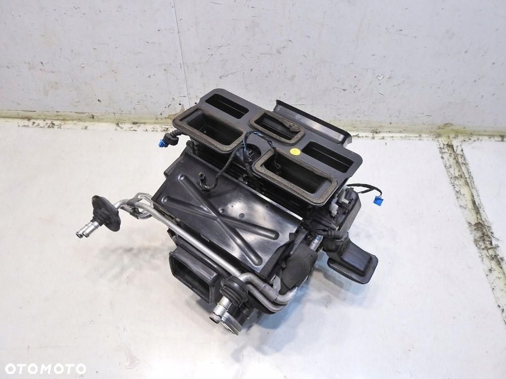 NAGRZEWNICA AUDI A6 C6 3.2 FSI 4F1820351J CZ443110-9218 - 9