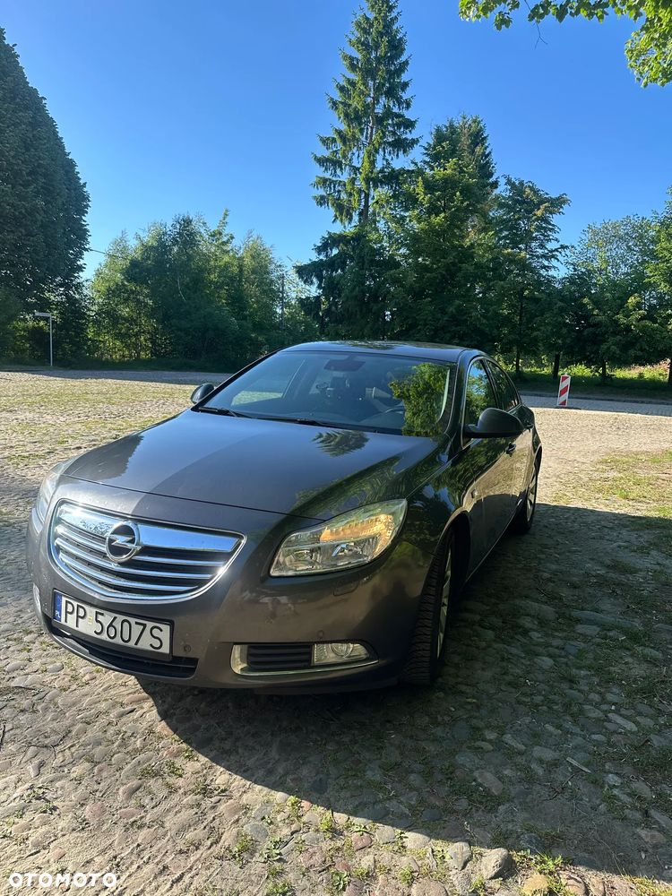 Opel Insignia 1.8 - 1