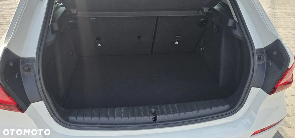 BMW Seria 1 118d - 13