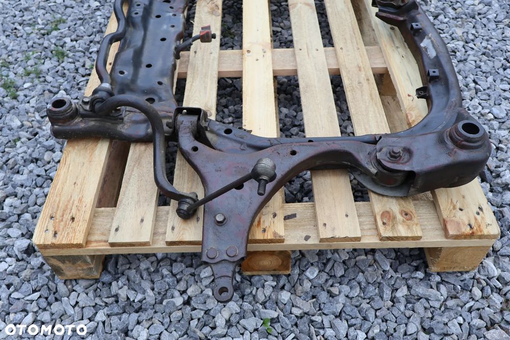 KIA CEED I BELKA ZAWIESZENIA PRZÓD PRZEDNIA TRAWERS SANKI 06-12 WAHACZE - 2