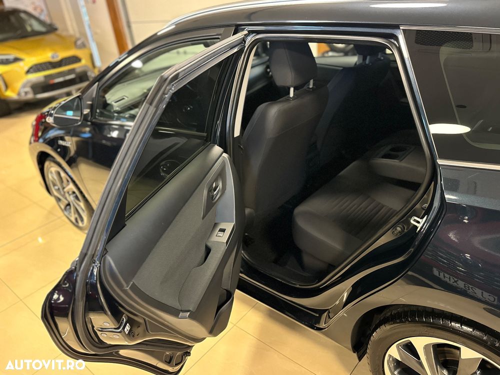 Toyota Auris 1.8 VVT-i Automatik Edition - 9